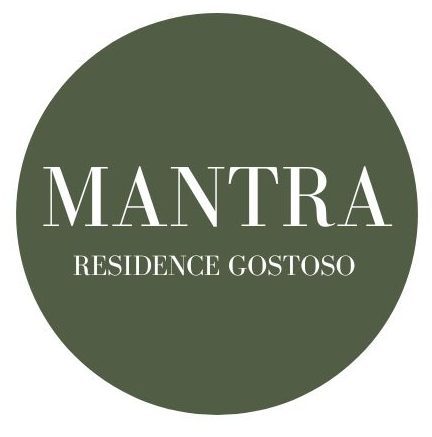 MANTRA RESIDENCE – Casas Triplex de alto padrão